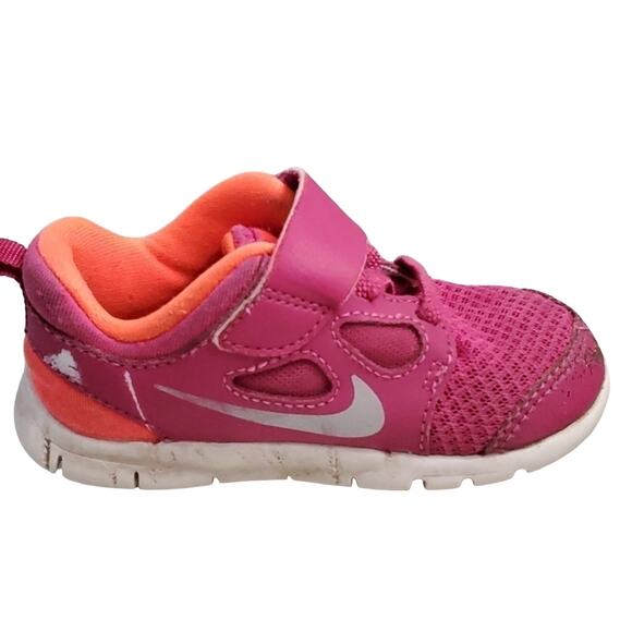 Nike velcro closure shoes, 6c - Picture 8 of 8